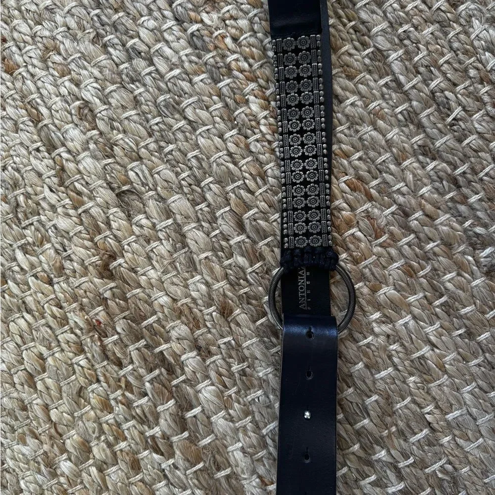 ANTONAZZI Firenze Italian Leather Belt M – Silver Floral Studded, Boho nwot